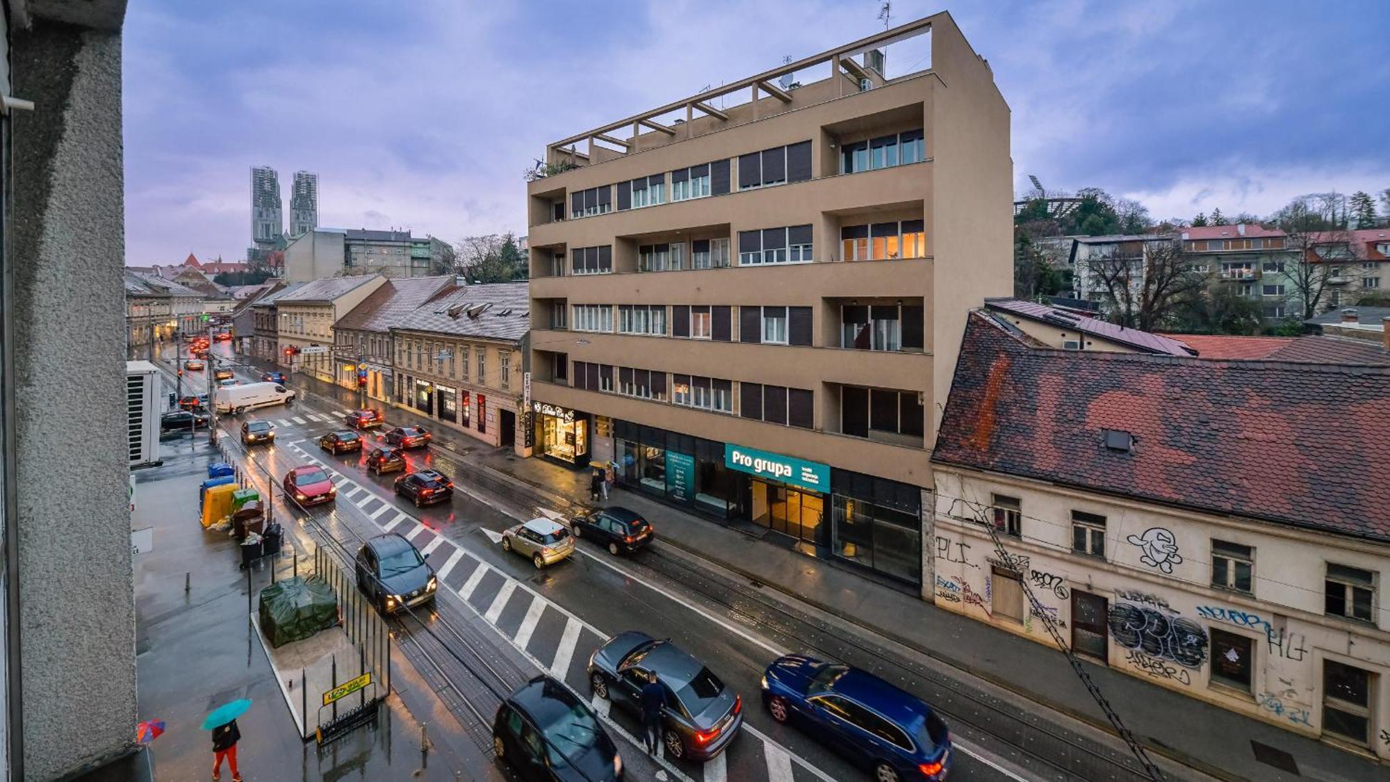 Deluxe City As Apartment - Free Parking Ζάγκρεμπ Εξωτερικό φωτογραφία